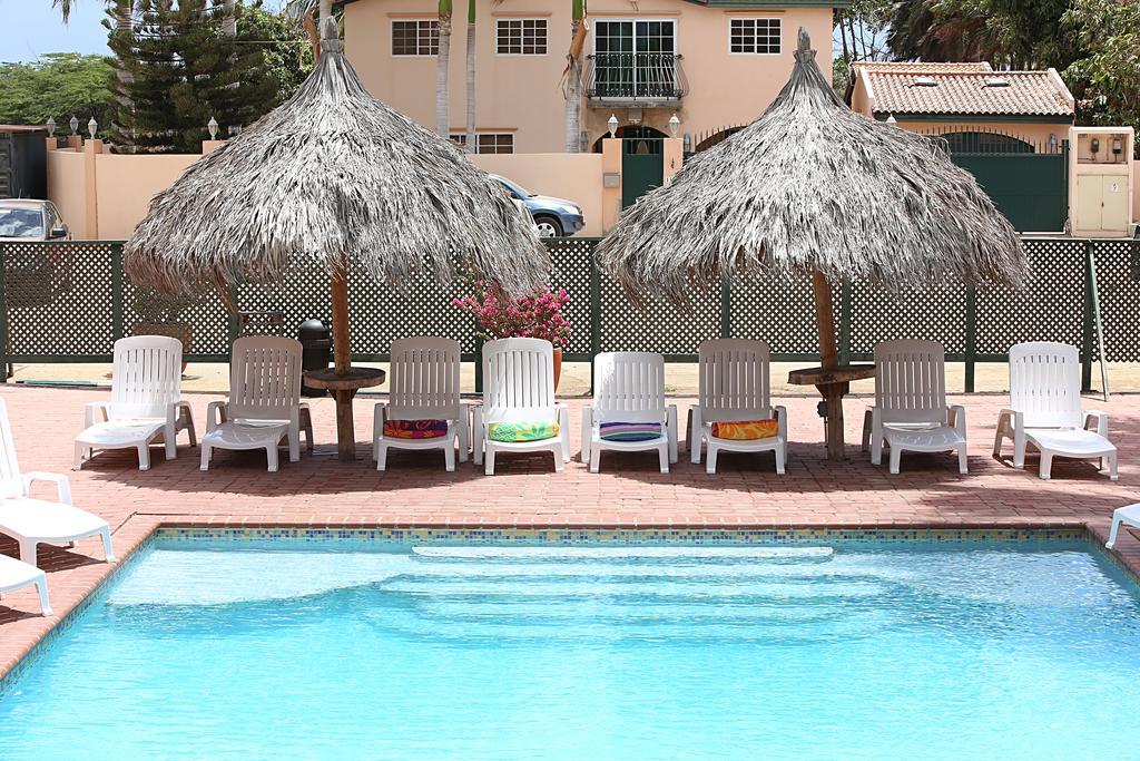 Punto Di Oro Apartments Resort Tanki Leendert Eksteriør billede