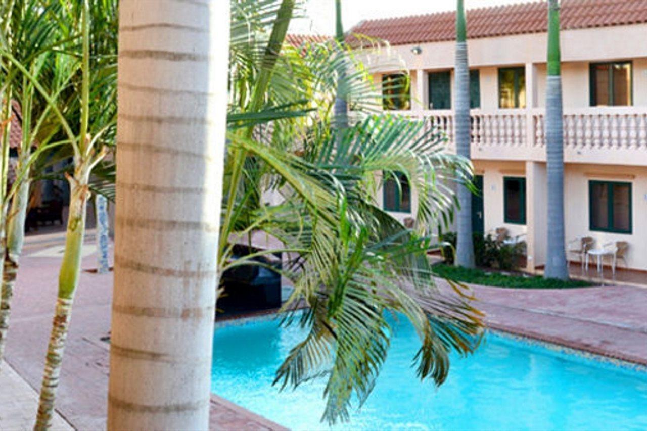 Punto Di Oro Apartments Resort Tanki Leendert Eksteriør billede